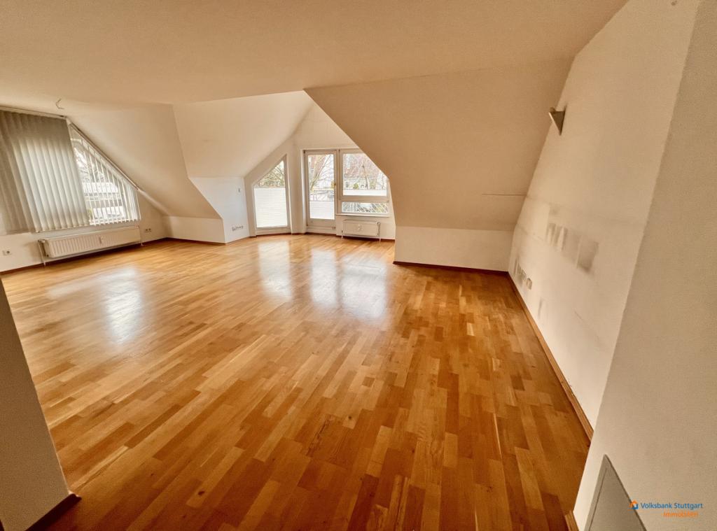 Wohnzimmer 1.DG
