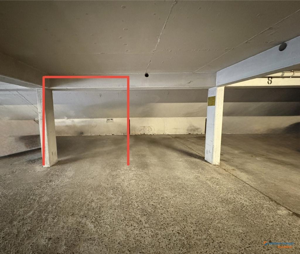 Tiefgaragenstellplatz