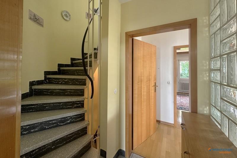 Treppenhaus EG