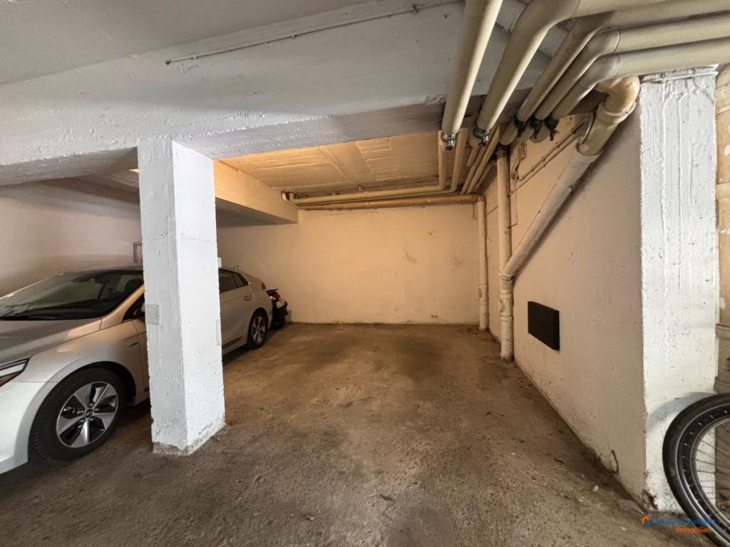 Tiefgaragenstellplatz
