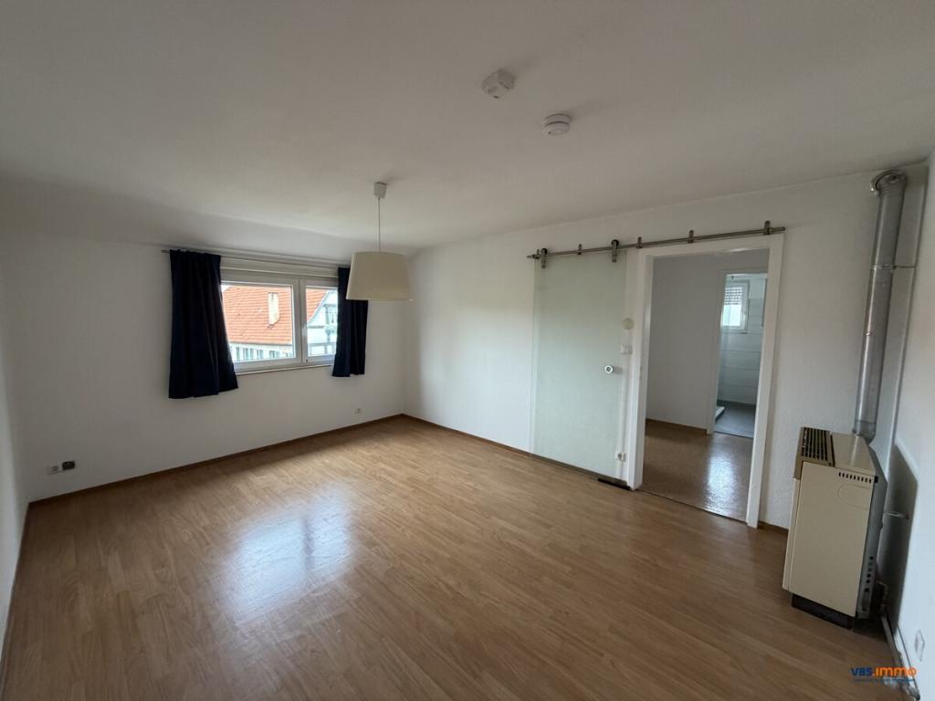 Charmante Dachgeschosswohnung in ruhiger Lage von Schorndorf-Weiler - Photo 1