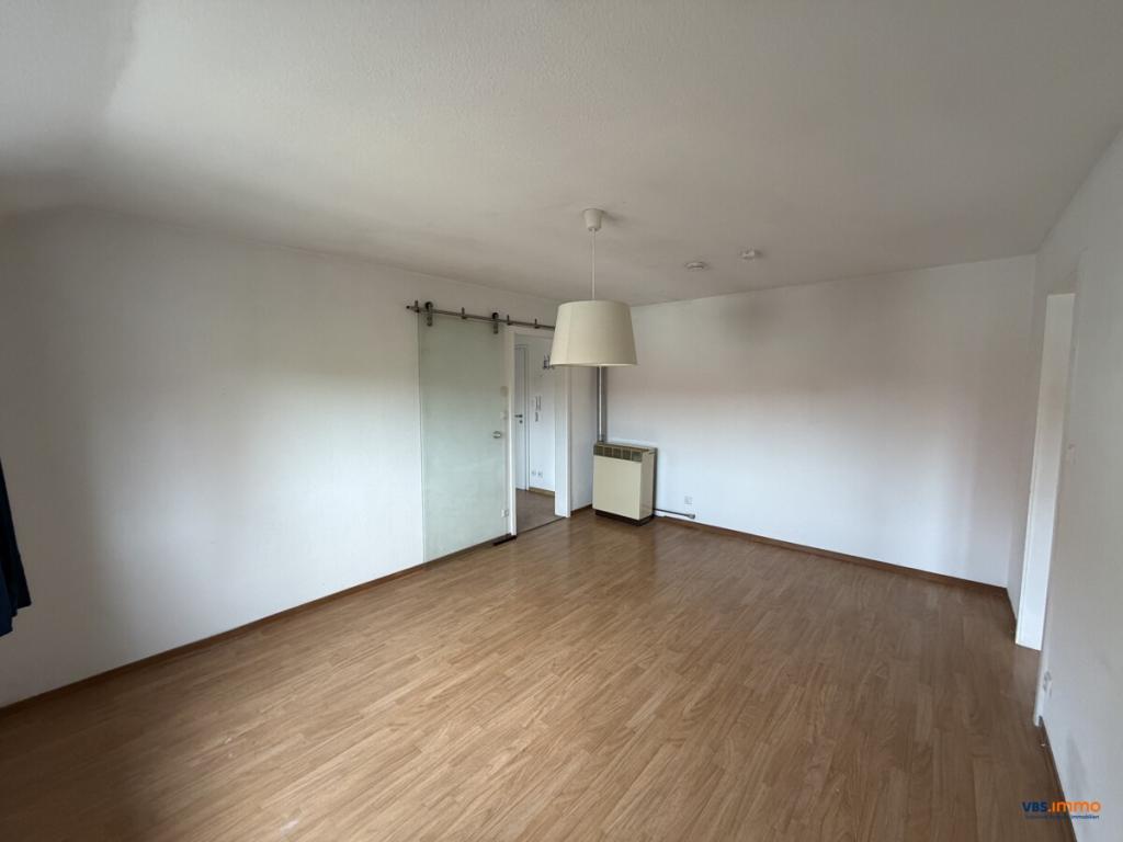 Charmante Dachgeschosswohnung in ruhiger Lage von Schorndorf-Weiler - Photo 2