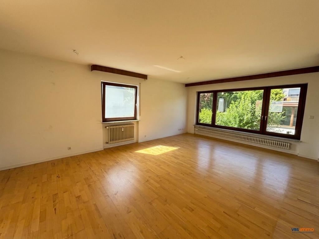 Wohnen auf zwei Ebenen: Moderne 5,5 Zim.-Maisonette mit Balkon und Terrasse - Photo 2