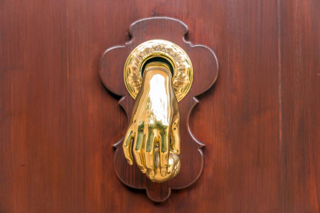 Haupteingang im Detail