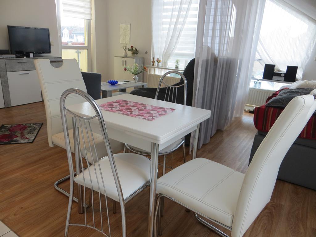 möblierte 1 Raumwohnung in Zwickau nähe Zentrum - Photo 4