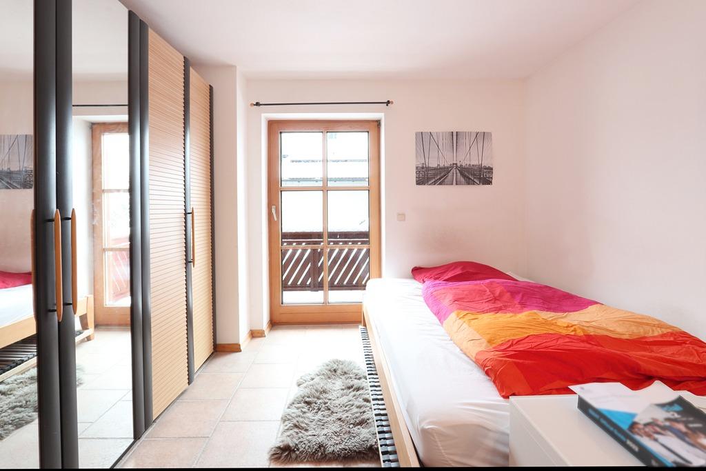 Schlafzimmer.JPG