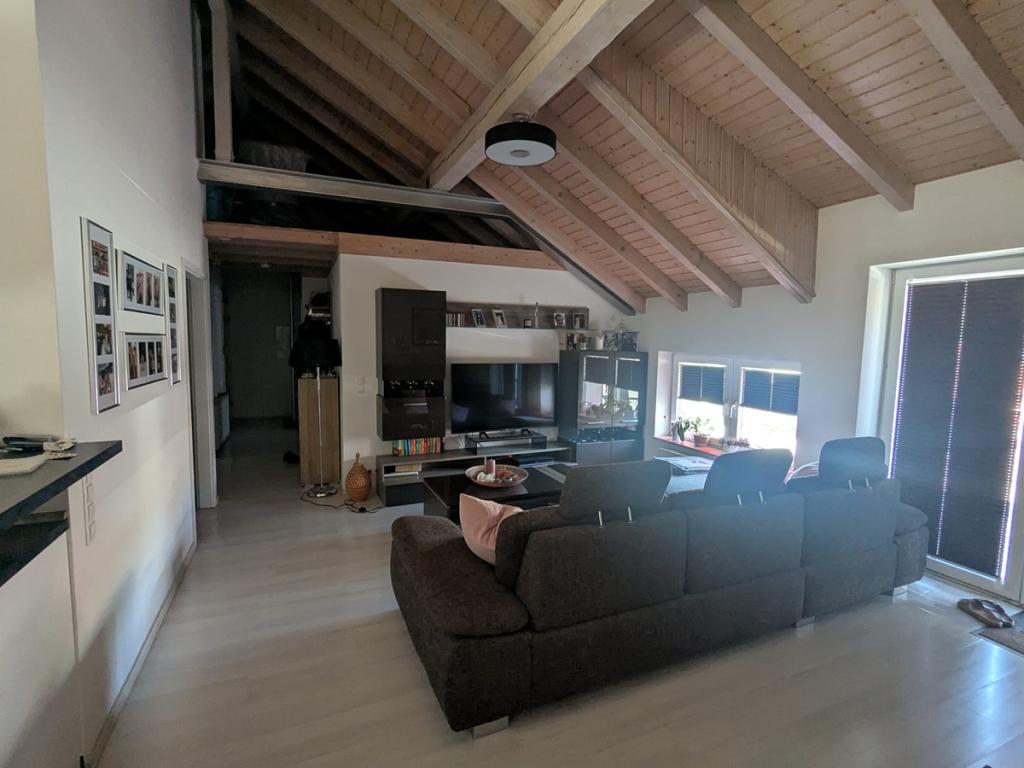 3 ZKB mit großzügigem Balkon, offenem Wohngefühl + viele Extras - Foto 1