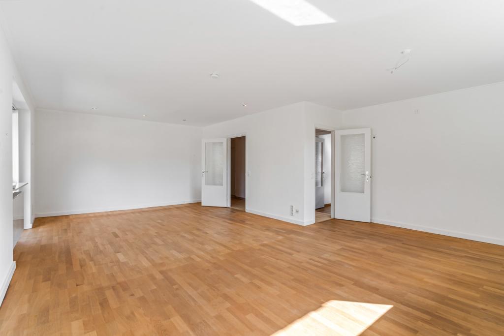 Wohn-/ Esszimmer
