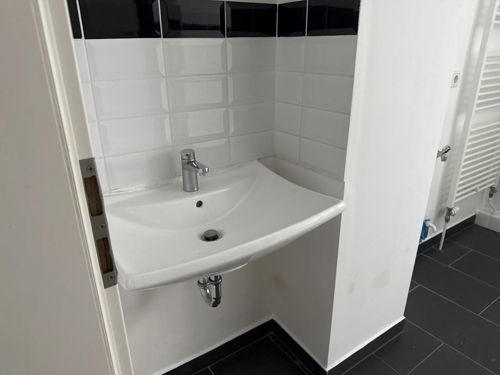 Badezimmer, Ansicht III