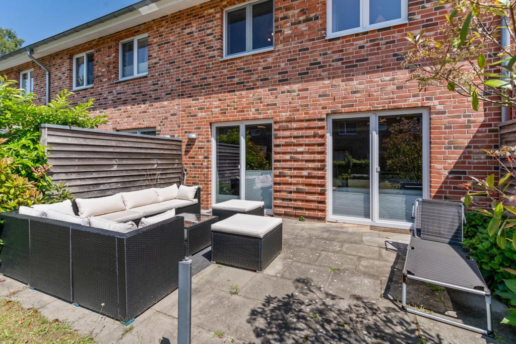 Terrasse nach Süd-West Ansicht II