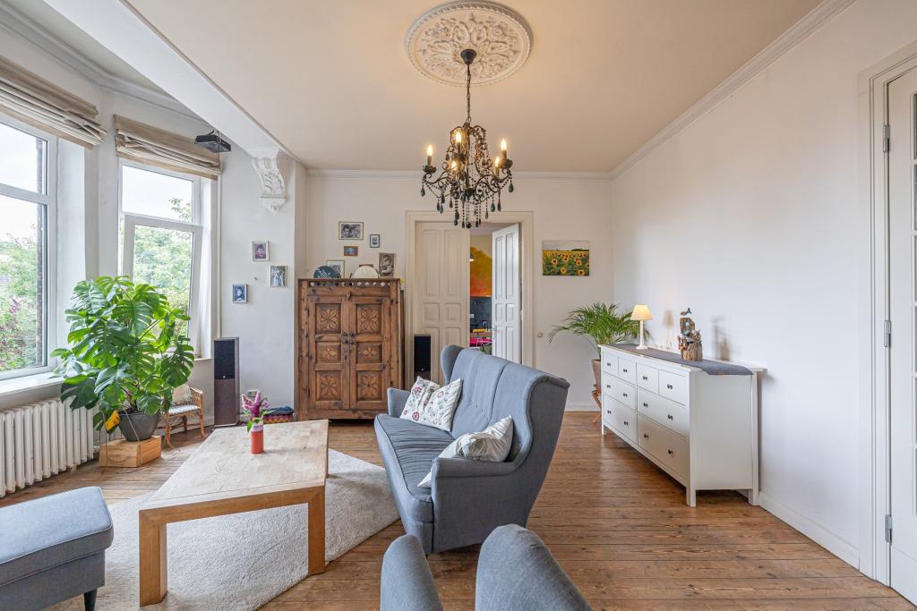Wohnzimmer, Ansicht II