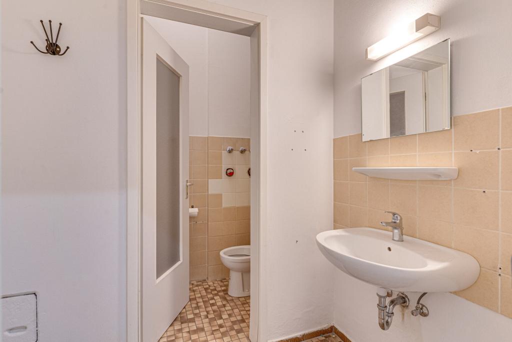 Gäste-WC 1