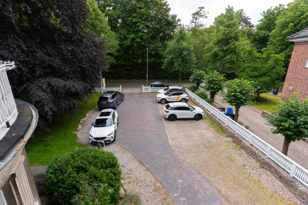 Stellplätze vor der Tür