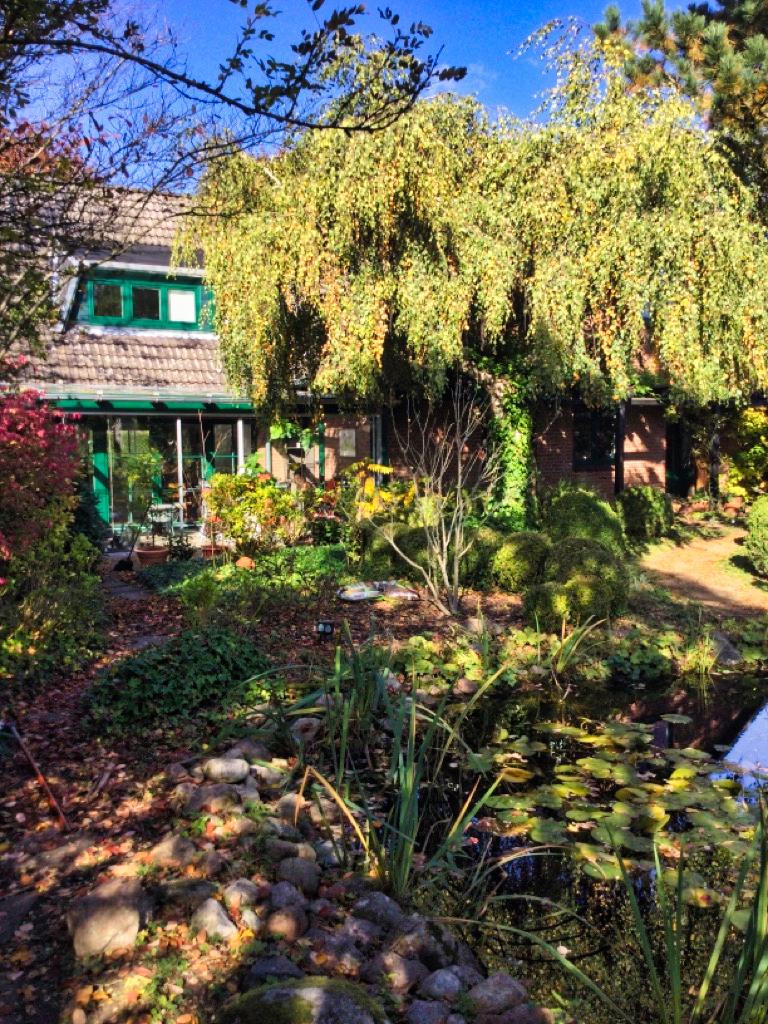 Feng Shui Garten vor dem Haus