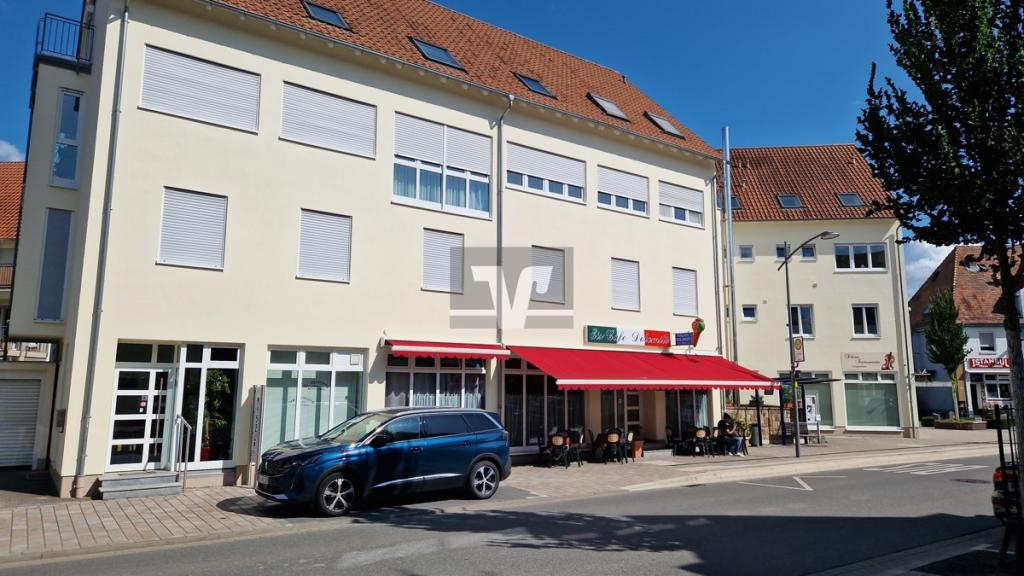 Gebäude mit frischer Fassade