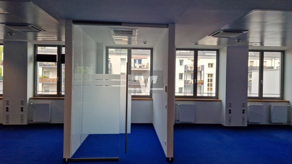 Platz zum Telefonieren