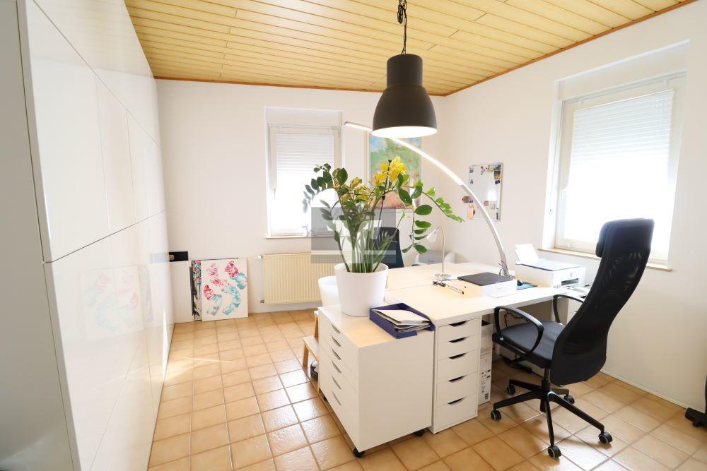 Zimmer/Büro