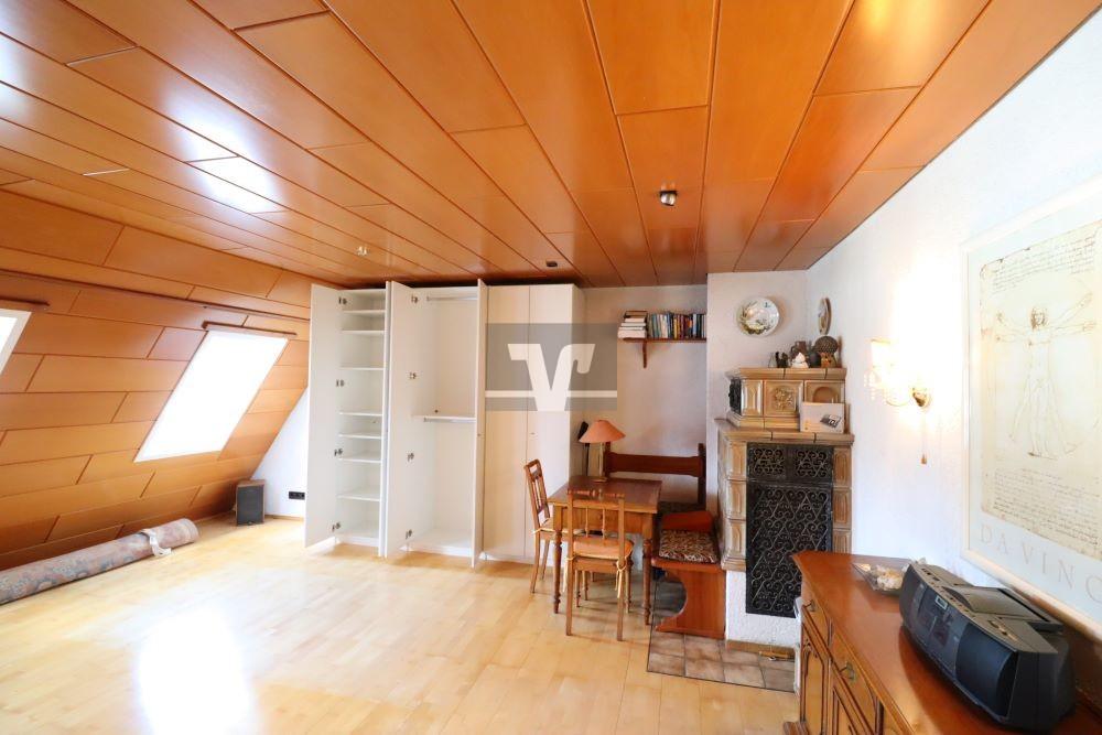 Studio/Zimmer im Dachgeschoss