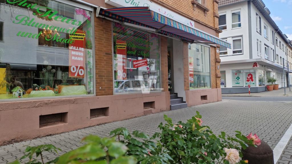 Große Schaufensterfront