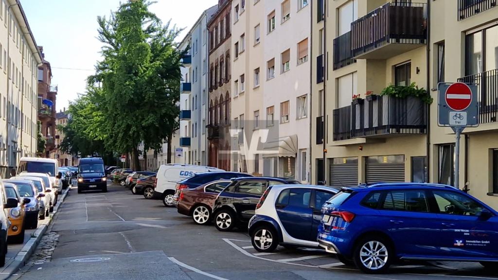 Die beliebte Burgstraße mit bester Anbindung
