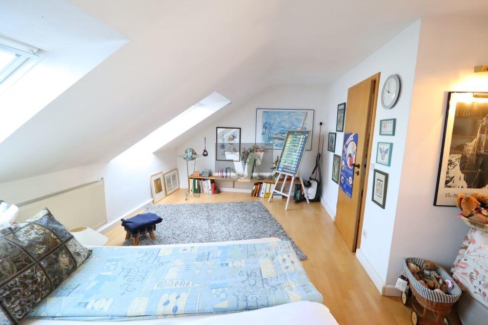 Studio/Zimmer im Dachgeschoss