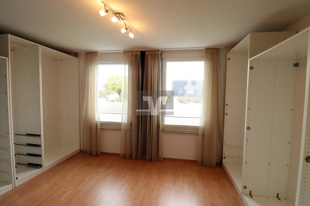 Flexibel nutzbares Zimmer im OG