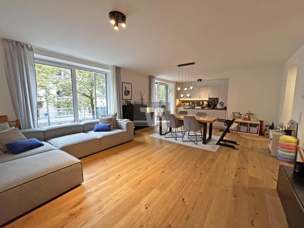 Luxuriöse 3-Zimmer-Wohnung in Bestlage der Mannheimer Oststadt! - Photo 2