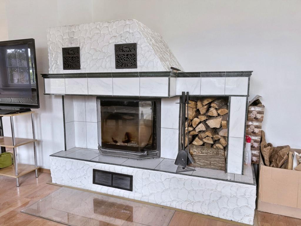 Wohn- & Esszimmer Haupthaus