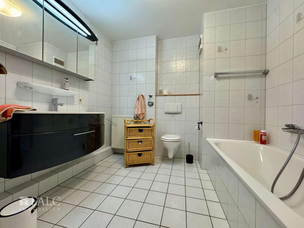 Bezugsfreie 4-Zimmer-Wohnung mit Balkon in Laer - Photo 4