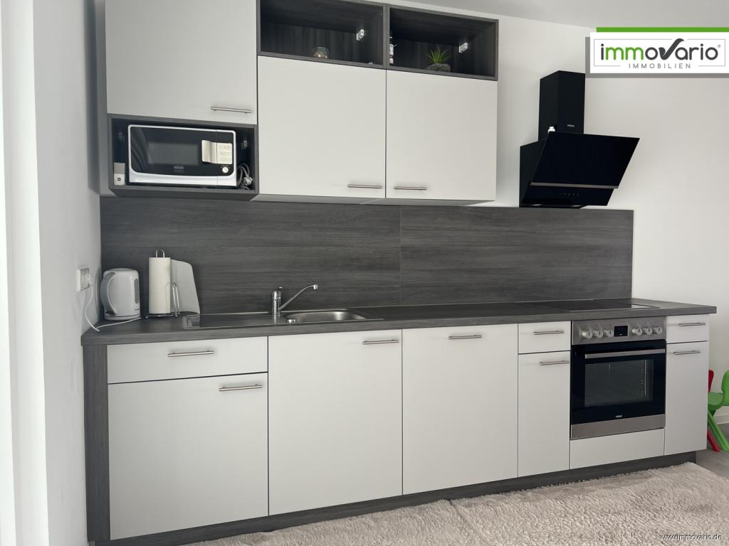 3-Raum-Wohnung mit Tageslichtbad, Wanne & Dusche, Aufzug, Fußbodenheizung, Balkon & großer Terrasse - Foto 4