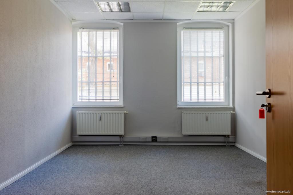 Büro_Leer