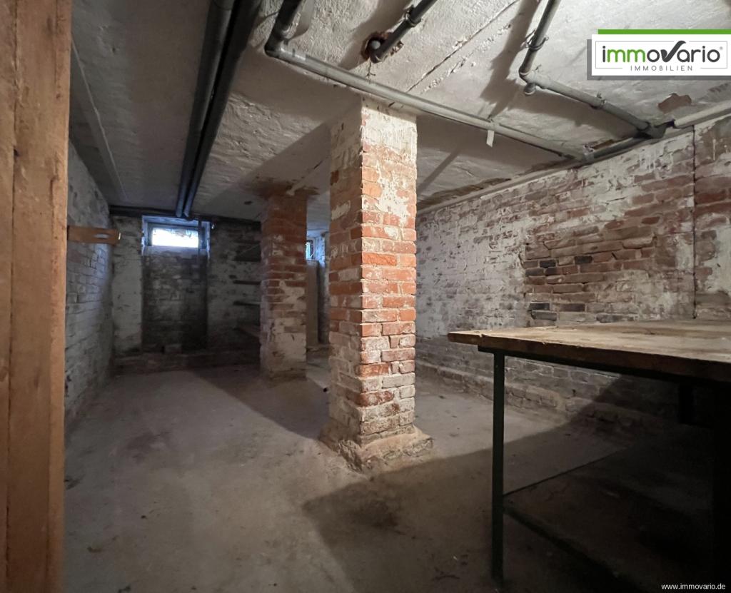 Einfache 3-Raum-Wohnung mit Balkon, Tageslichtbad, Wanne & Dusche, Abstellraum. Stellplatz möglich - Foto 3