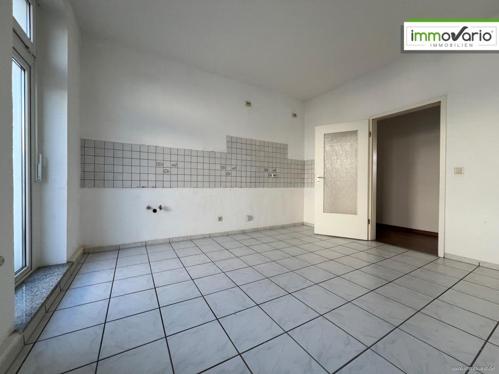 Helle, einfache 3-Raum-Wohnung mit Balkon, Tageslichtbad, Wanne und Abstellraum. Stellplatz möglich - Foto 4