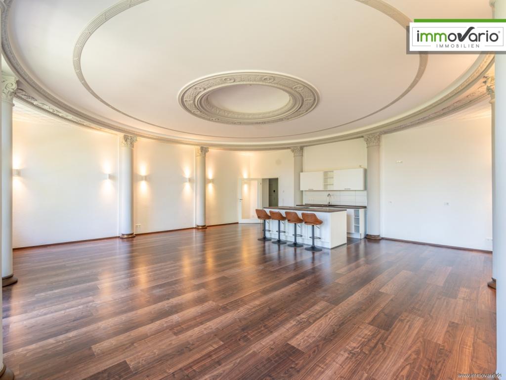 Wohnen an der Alten Elbe. Exklusive 3-Raum Wohnung in absoluter Traumlage. Stellplatz möglich! - Photo 1