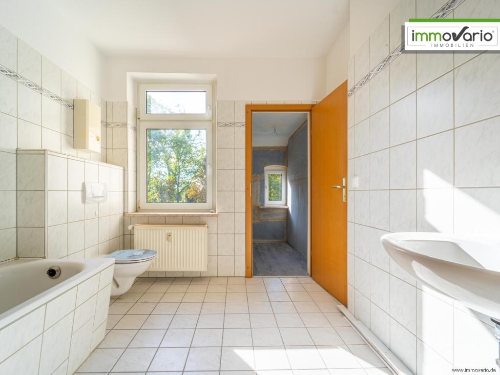 Am Ende der Straße - Gepflegte 2-Zimmer-Wohnung mit Balkon, Blick ins Grüne und Gartennutzung - Photo 3
