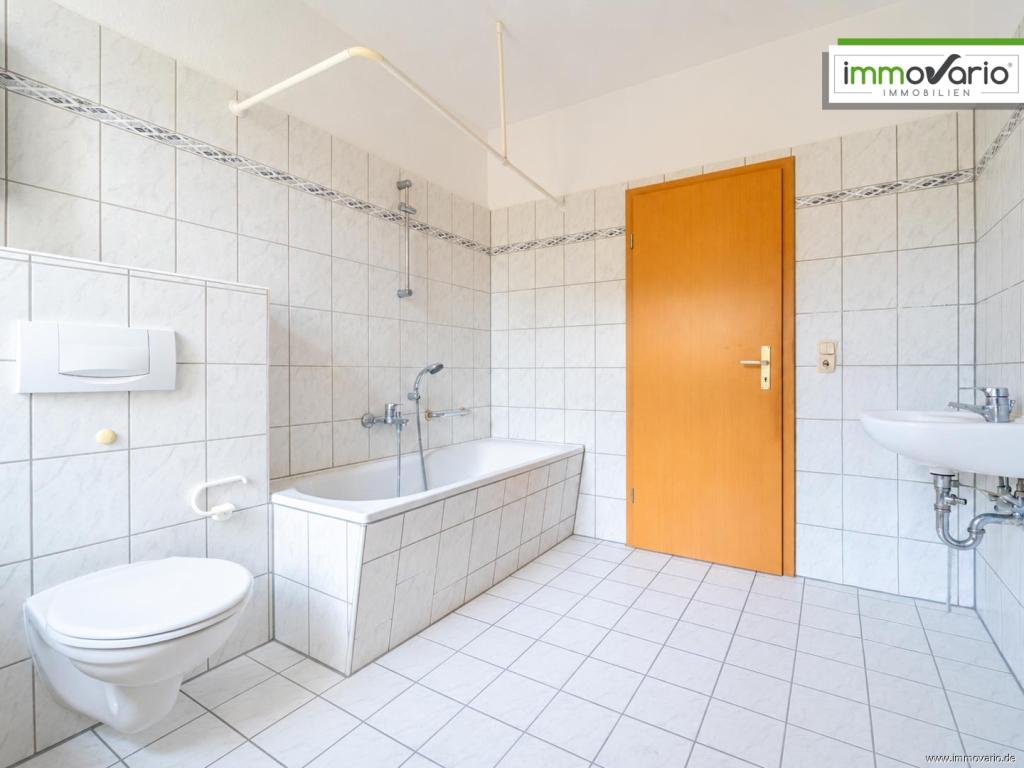 Ein Zuhause zum Ankommen, grün, ruhig, gepflegt - Attraktive 2-Zimmer-Wohnung mit Balkon - Photo 4