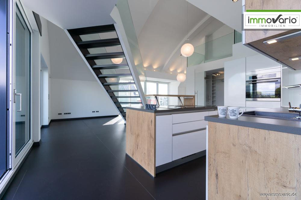 Exklusive Penthousewohnung auf 2 Ebenen mit Blick auf die Elbe, Fußbodenheizung und großer Terrasse! - Photo 4