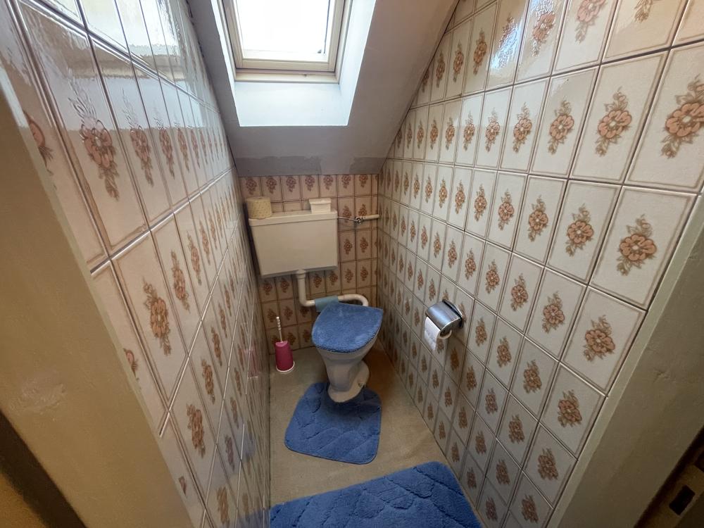 Haupthaus WC DG