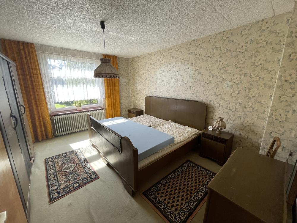 Haupthaus Schlafzimmer 2 DG