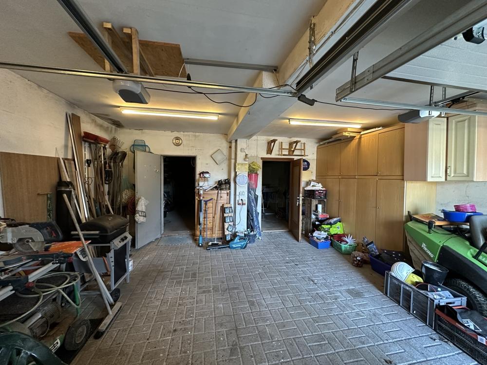 Garage und Werkstatt