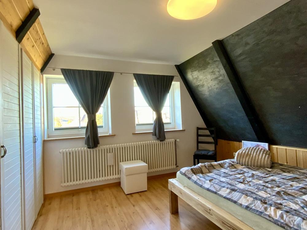 Schlafzimmer OG