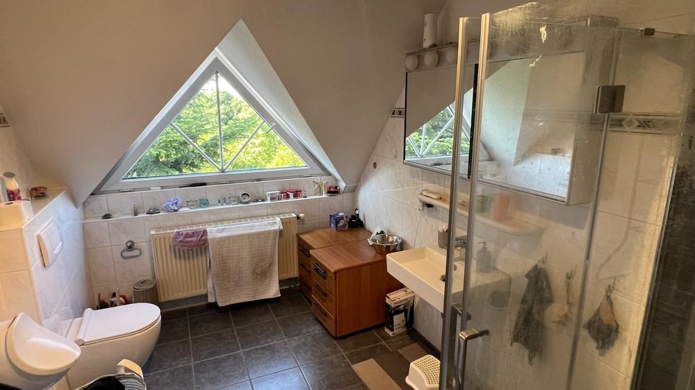 Badezimmer DG
