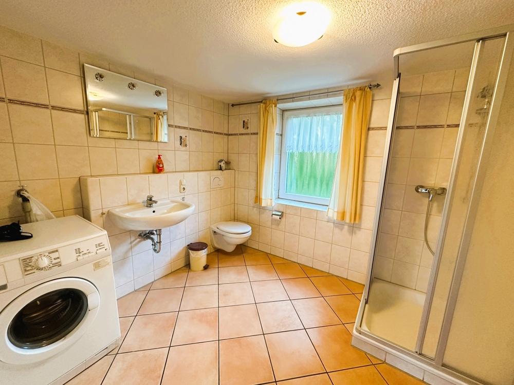 Badezimmer EG