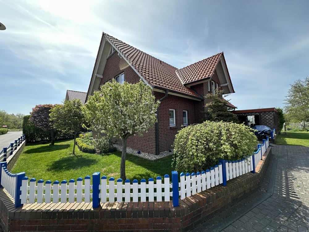 Straßenansicht