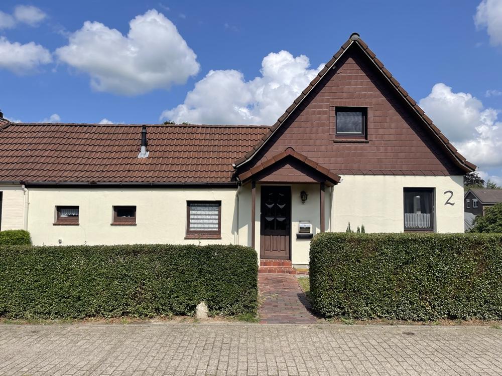 Straßenansicht