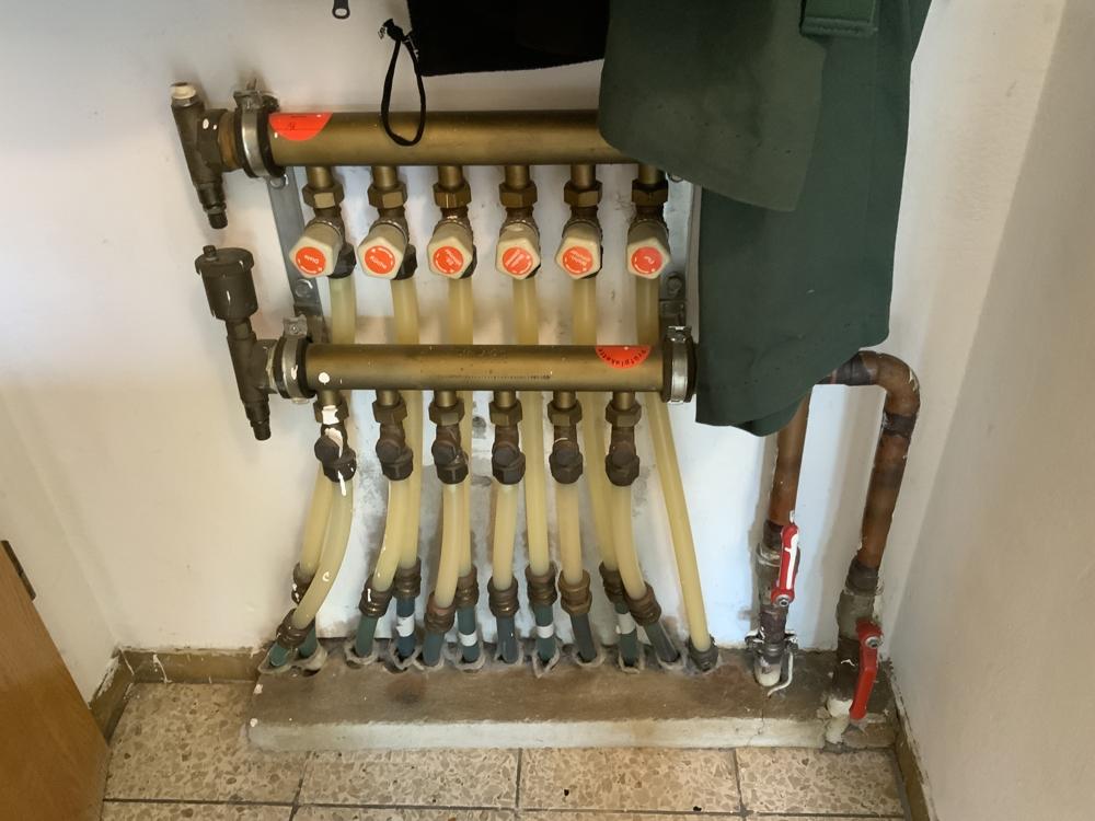 Verteilung Fußbodenheizung