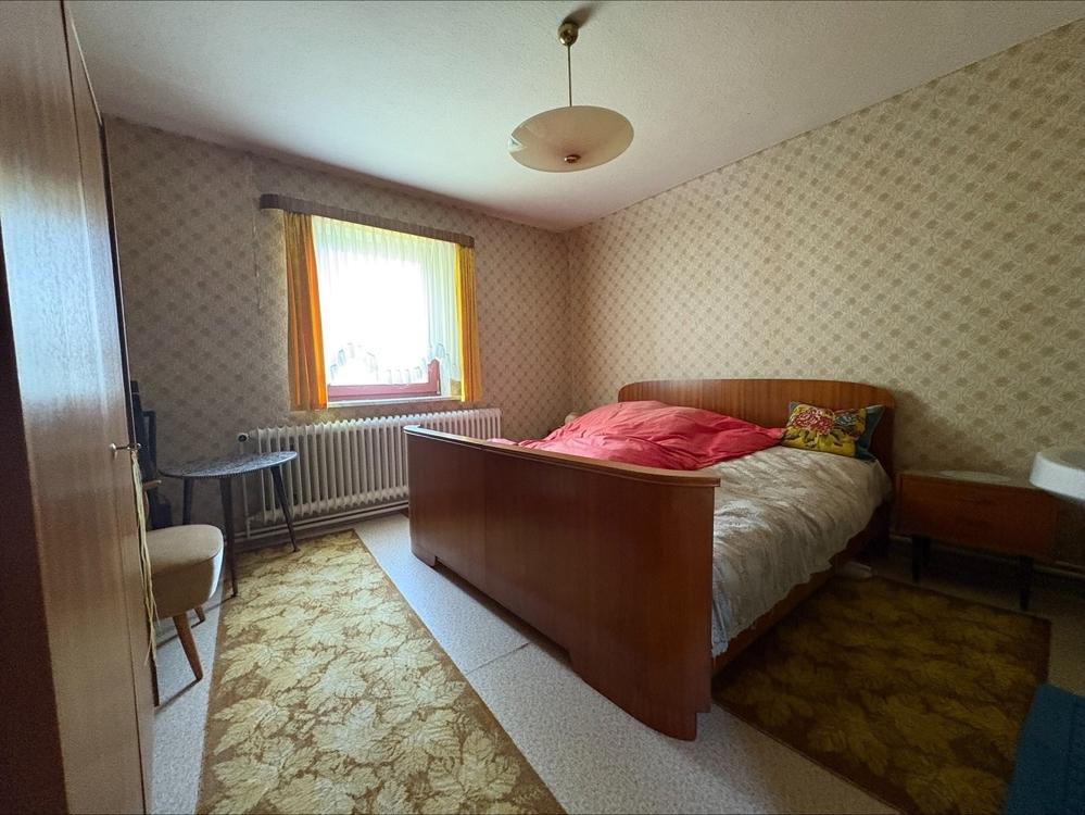 Schlafzimmer 2 DG