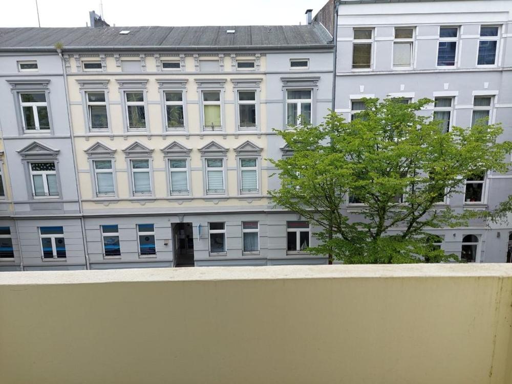 Blick vom kleinen Balkon