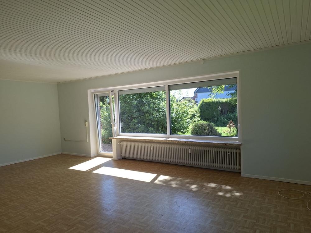 Erdgeschosswohnung mit Garten in Hooksiel - Foto 2