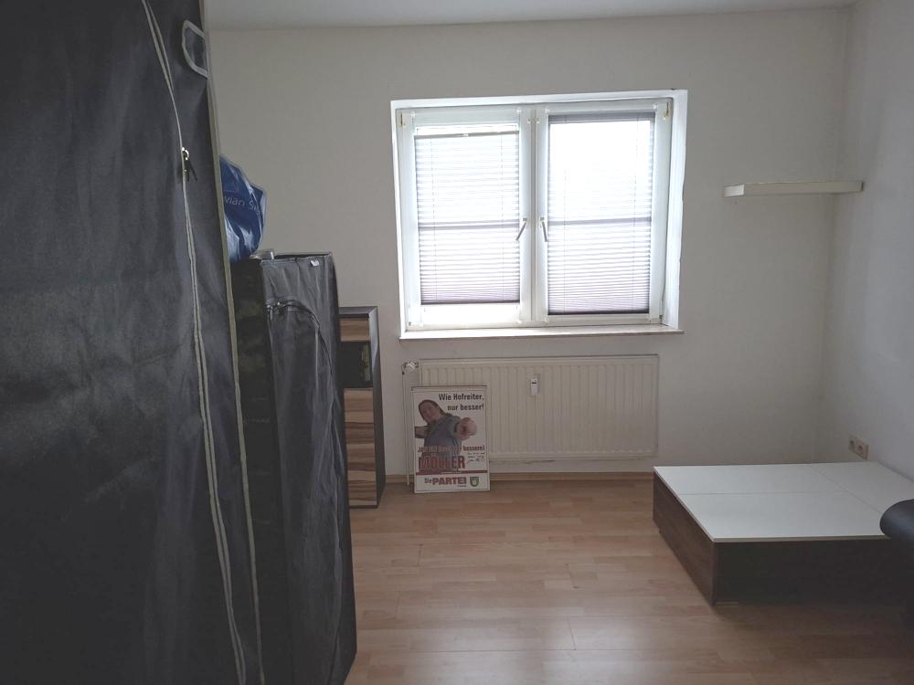 Gepflegte Wohnung im 1. Obergeschoss - Photo 4
